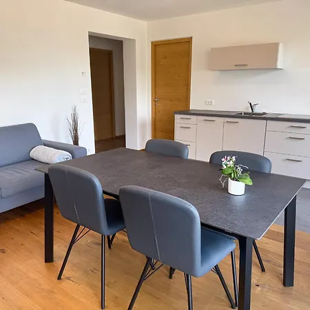 Apartment Preiss Schenna